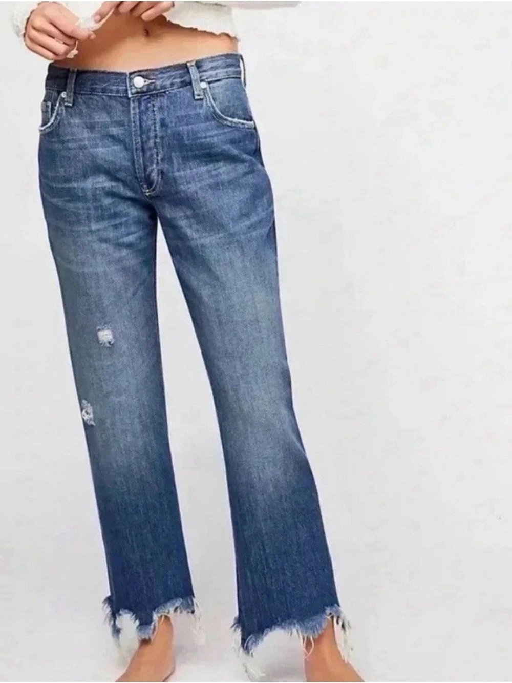 Free People We the Free Maggie Straight Jean 25 Sequoia Frayed Hem EUC